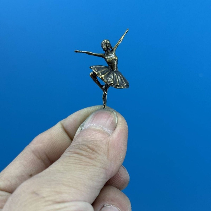 Tech Girl Accessories - Statuette in Metallo e Ottone Dream