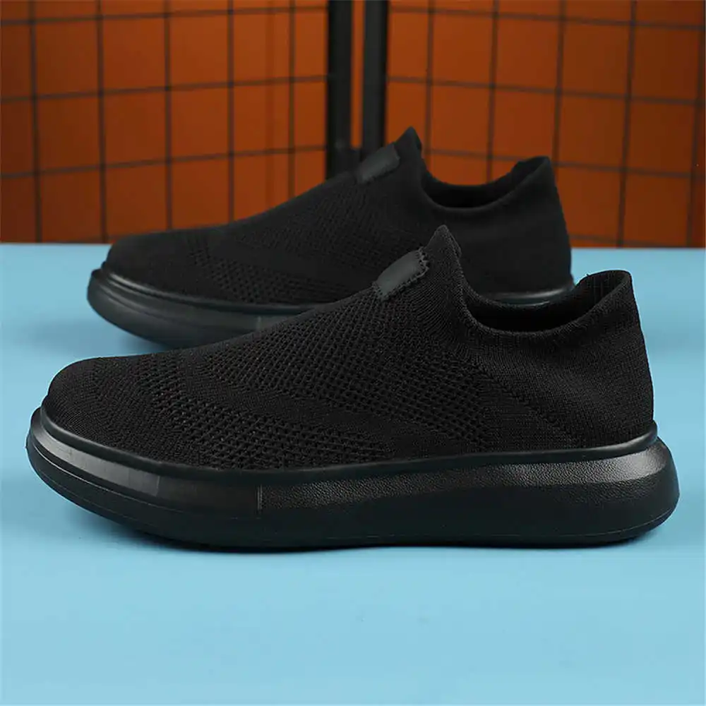 Calze con plateau scarpe marro - Tech Accessories For Students recensione e prezzo