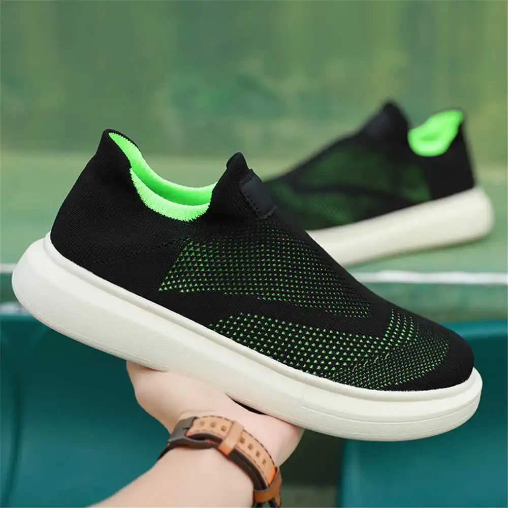 Calze con plateau scarpe marro - Tech Accessories For Students recensione e prezzo